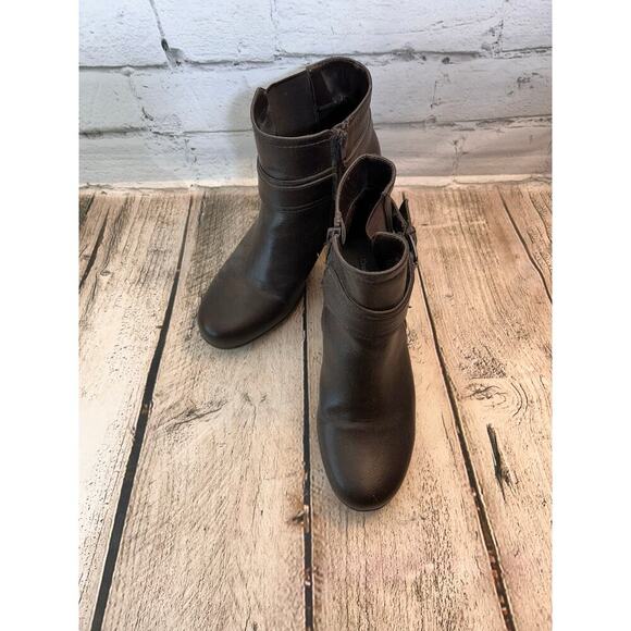 CROFT & BARROW Women’s Brown Ankle Boots / Size: 7.5M - Picture 1 of 9